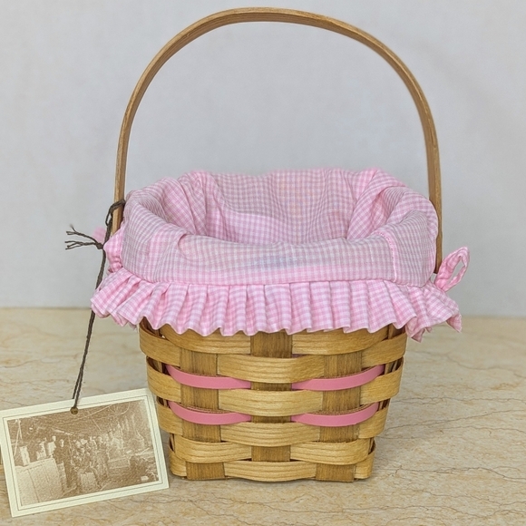 Vintage Peterboro Pretty In Pink  Gingham Liner Woven Small Feminine Basket - Picture 14 of 15